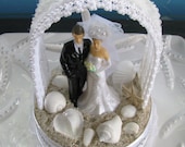 Bride and Groom Beach Wedding Cake Topper-Seashell Beach Cake Topper