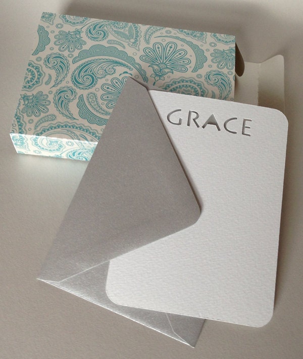 Set of 8 Personalized Die Cut Note Cards - White Custom Stationery with Silver Envelopes - Custom Name Notecards Il_570xn