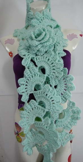 Lovely Green Sea shells Scarf / Crochet Scarf /  Scarf with Rose Brooch