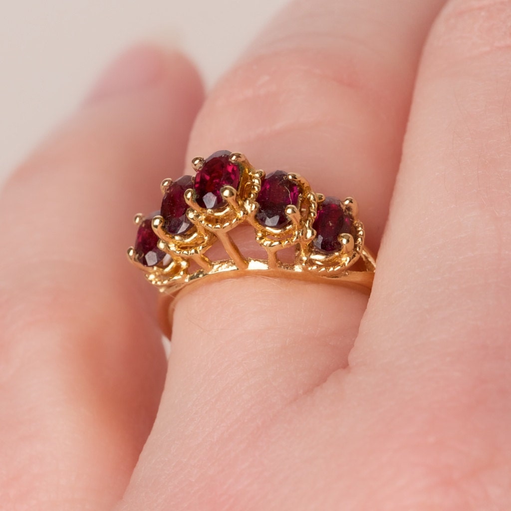 Vintage Garnet Gold Tone Ring