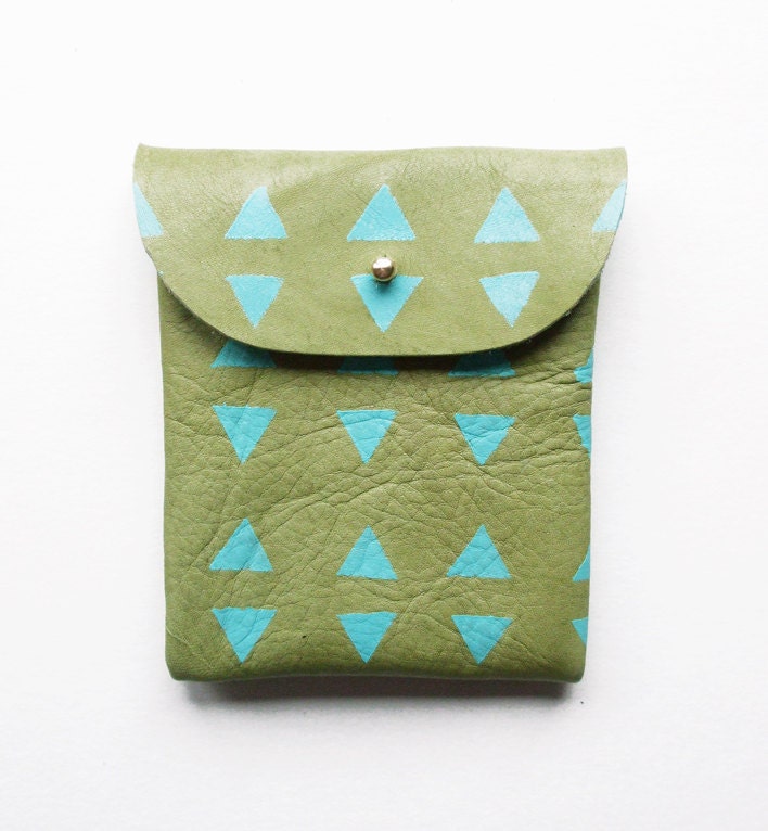 POUCH // sap green leather with mint triangles