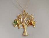Personalized Custom birthstone crystals Family Tree Necklace Silver or Gold, Initial , mom, grandma, birthday gift, freshwater pearl