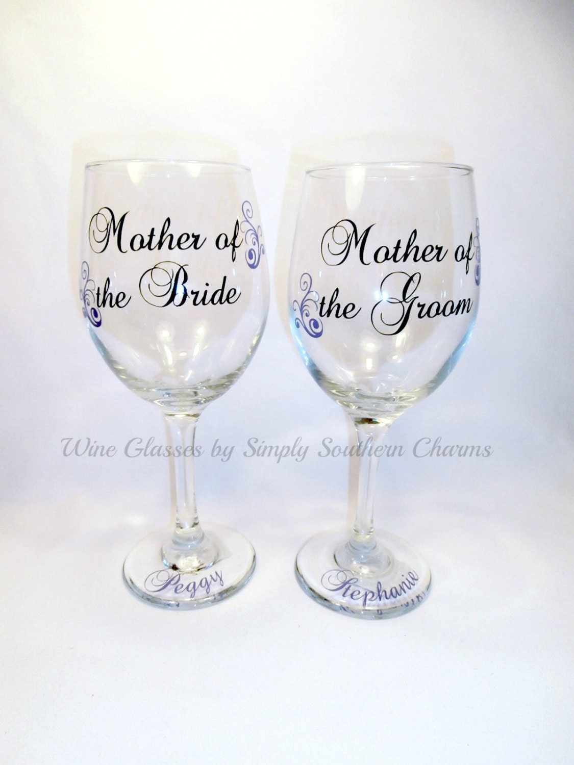 2 Personalized Mother of the Bride and Groom Wine Glasses, Wedding Party Glasses