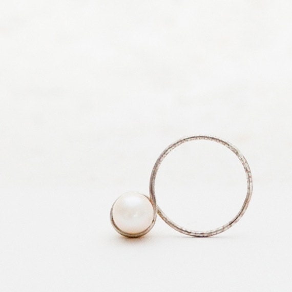 Silver ring with fresh water peanut pearl