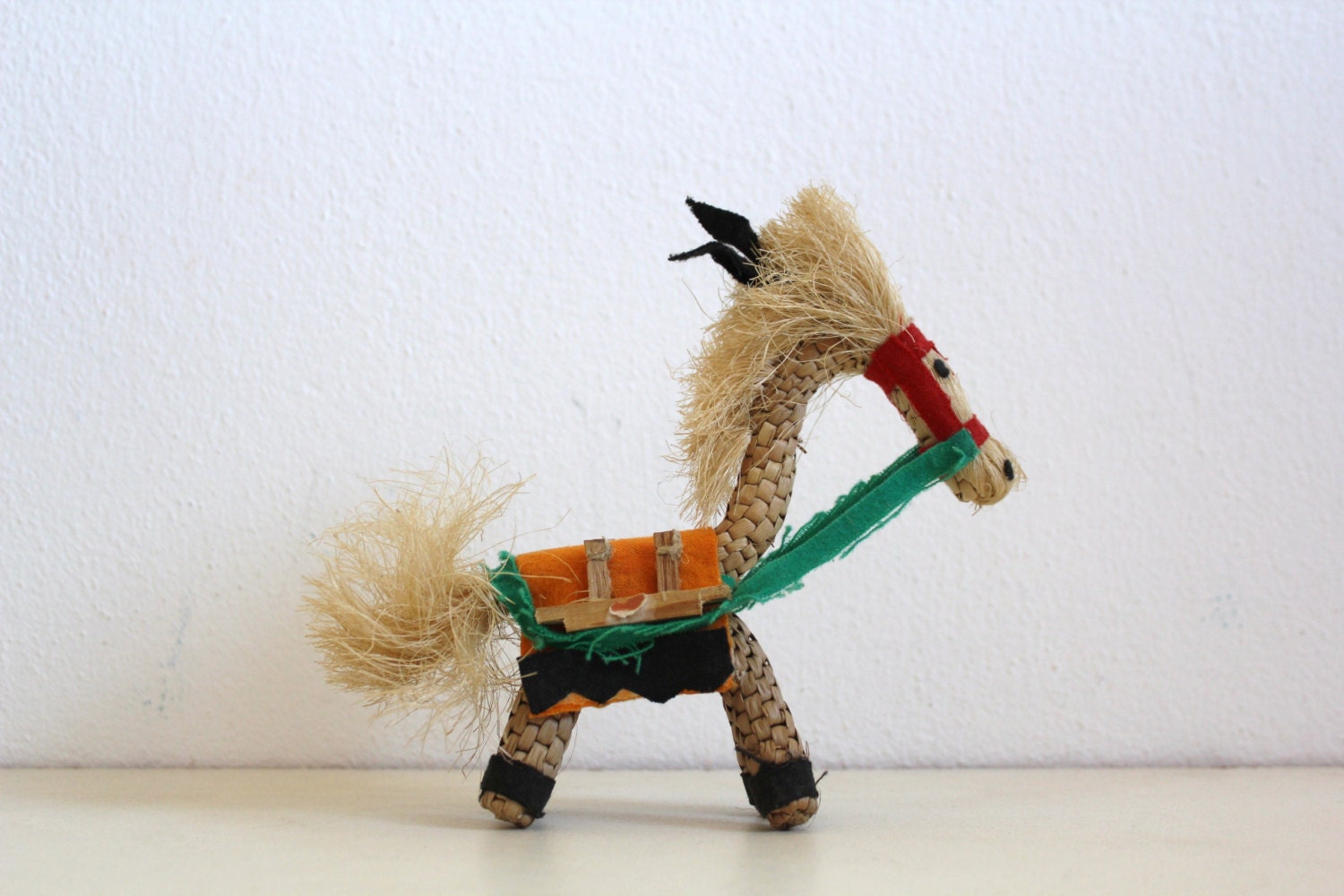 Vintage Horse Figurine Sisal Fibre Rafia Handycraft Horse