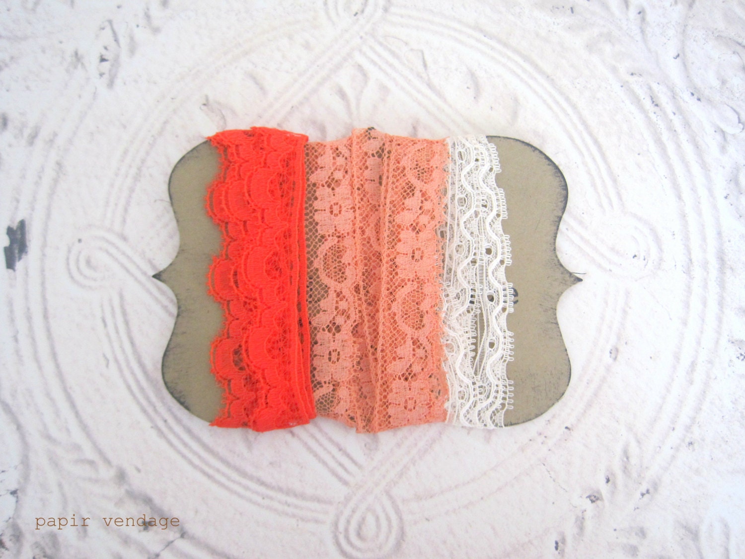 Vintage Lace, Shades of Coral & Ivory, 3yds of Vintage Coral and Ivory Laces, Vintage Supplies, Vintage Finds
