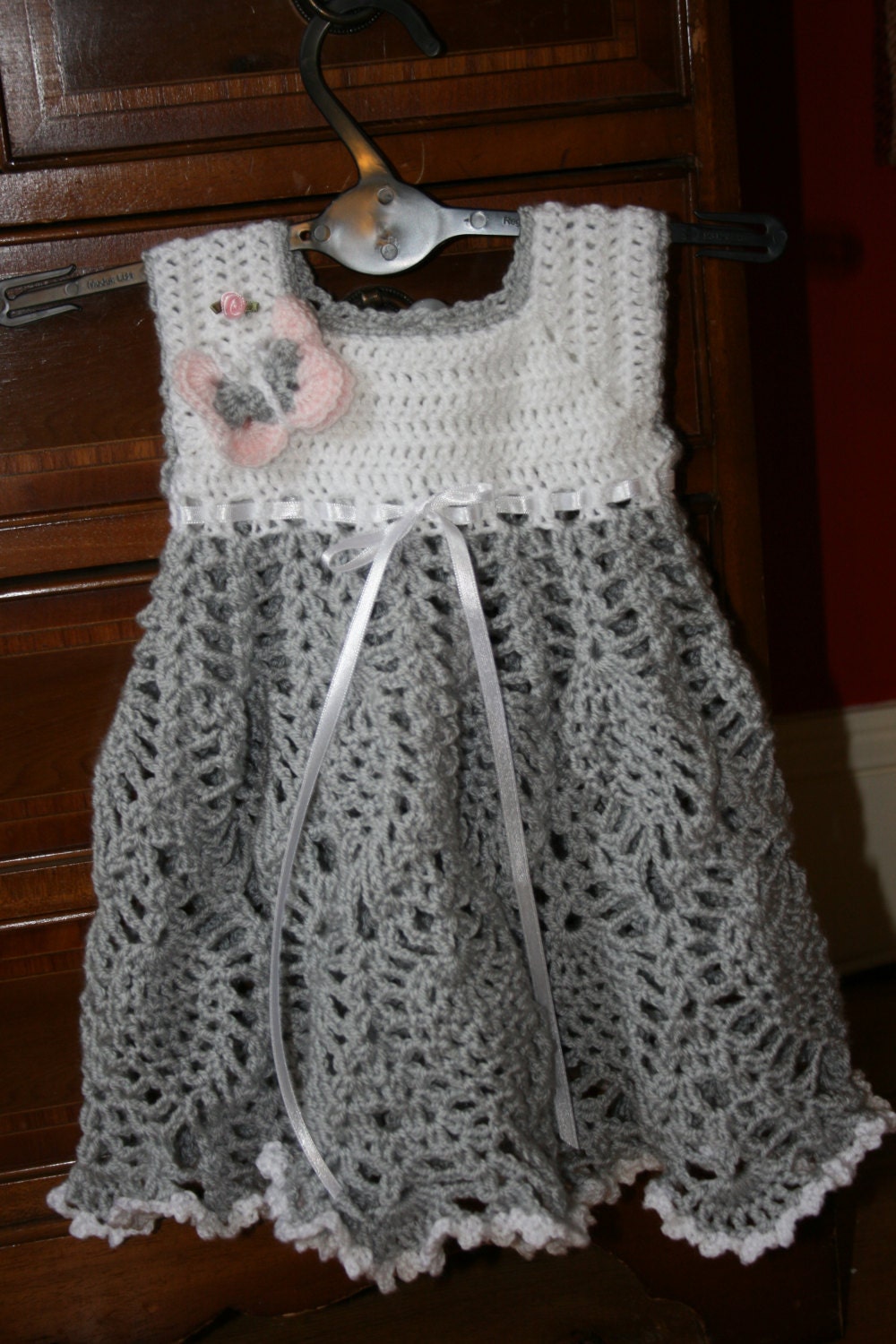 Girls dress Baby crochet dress Toddler dress in siver grey & white soft easy care acrylic. Baby 12-24 months Toddler 1-2 years appx