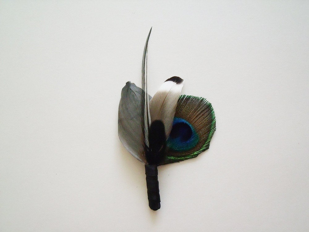 Feather Boutonnieres - Grey and Silver Peacock Rustic Boutineers - Groomsmen Boutineers - Groom's Rustic Lapel Pin
