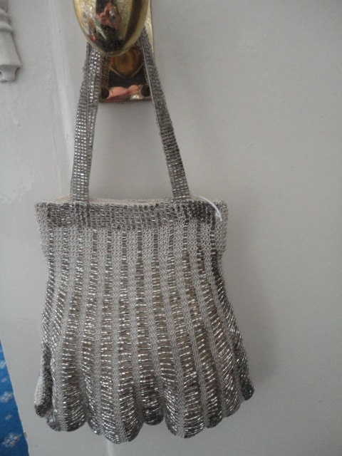 Vintage Knitted Evening Bag/Purse with Silver Beads - 1970's does Art Deco Great Gatsby - Ideal Bridal/Wedding/Prom/Races/Cruise