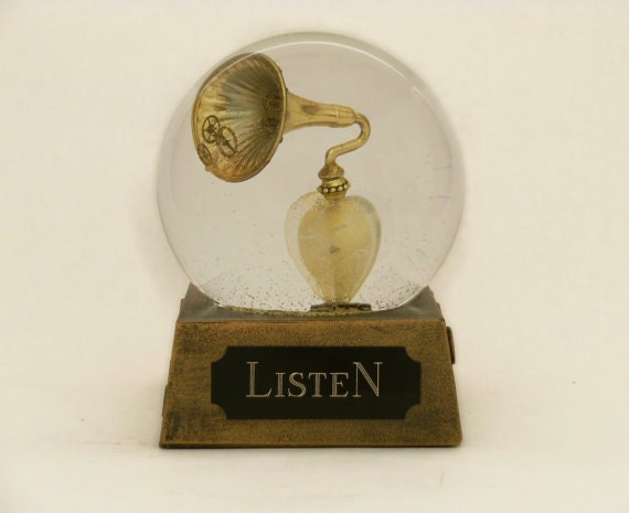 LISTEN ... Heart and Gramophone Snow Globe - one of a kind
