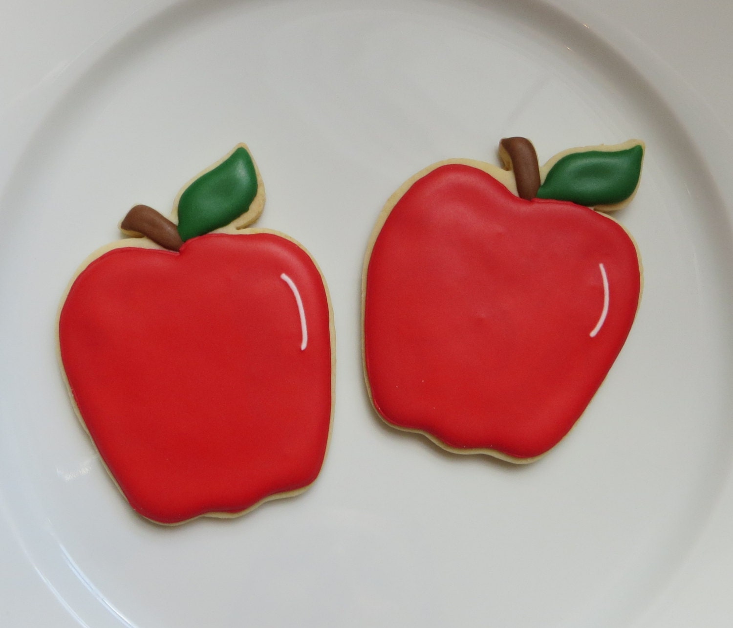 Red Apple decorated cookie favors, 1 dozen