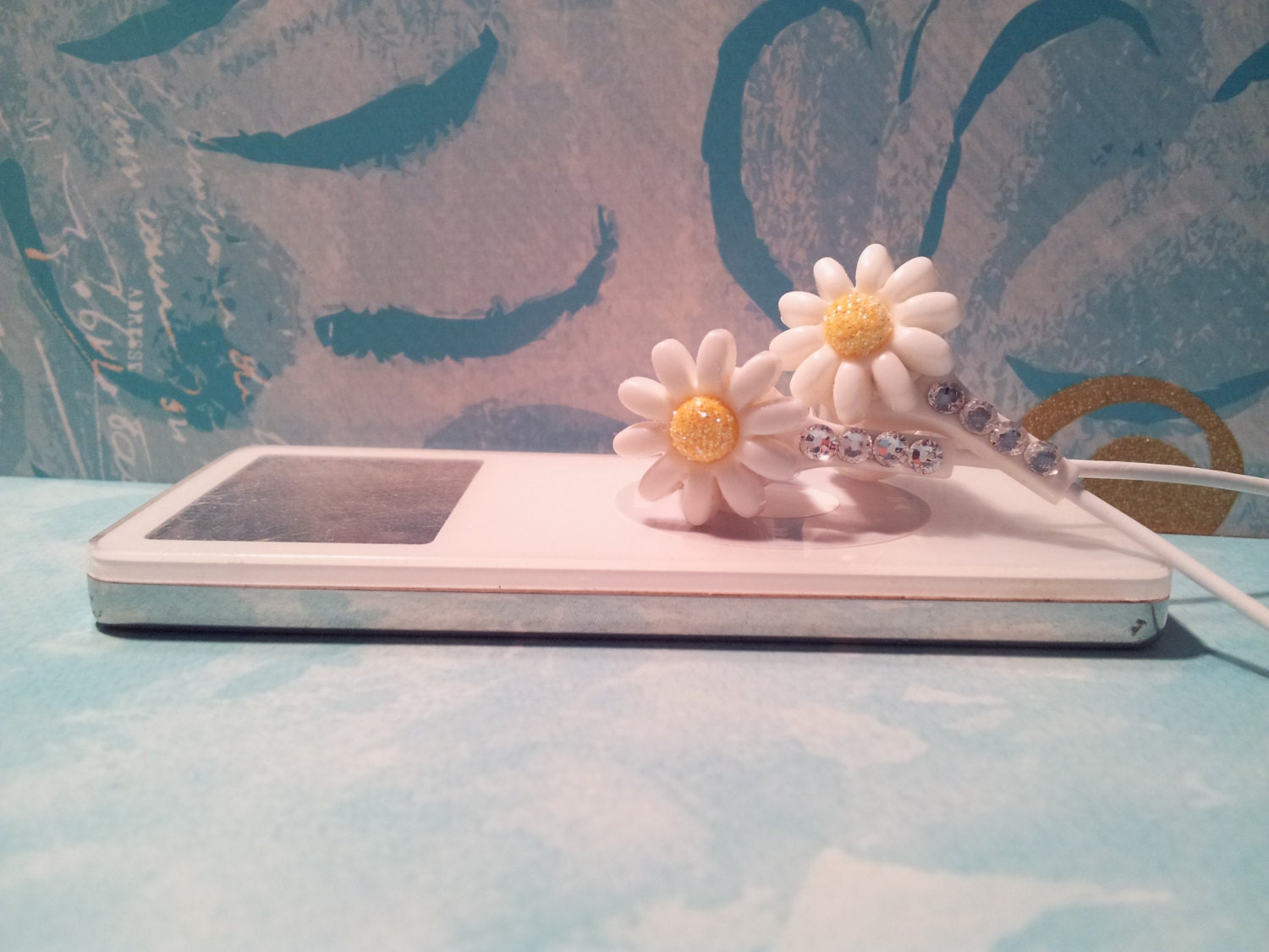 White spring flower earbuds with swarovski crystals