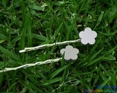 Silver Flower Hairpins - Daisy Hairpin Set - Bobby Pins - Mod Hair Clips - Handmade Hair Pins - Plastic Laser Cut Hair Accessories