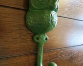 Wall Hook/Owl Hook/Cast Iron Wall Hook/Forest Green/Shabby Chic Distressed/Towel Hook/Key Hanger/Jewelry Hanger/Nursery