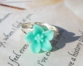 Mint Green Flower Ring Spring Trend Floral Resin Ring - BlueBayCrochet