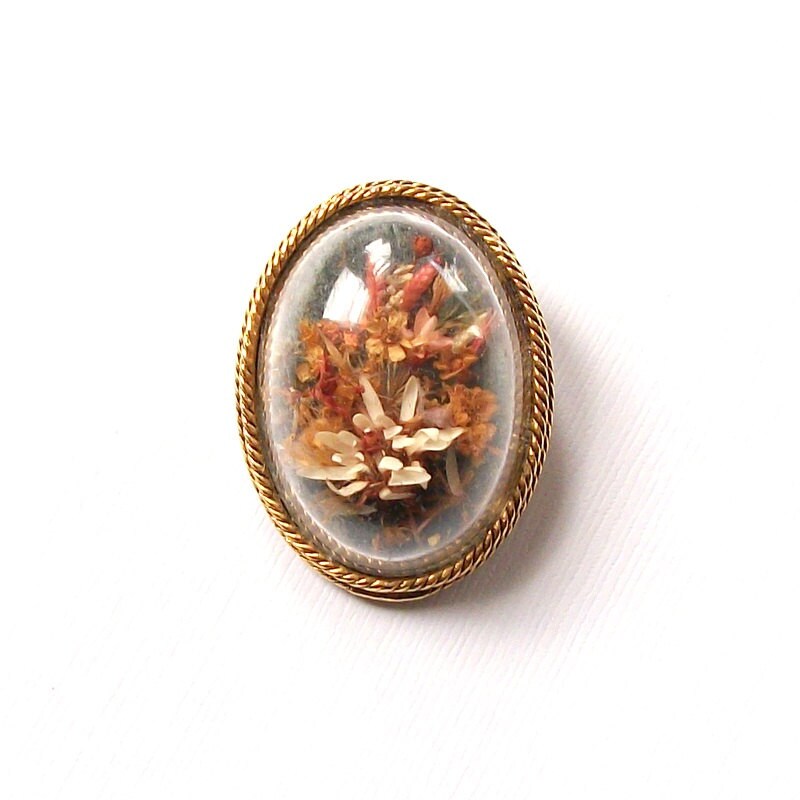 Vintage Small Aged Gold Toned Dried Pink Tones Real Wild Flower Brooch UnSigned Vintage Jewelry Classic Design Vintage Jewelry - BlueSparrowVintage