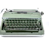 Vintage Olympia De Luxe SM3 Typewriter - Working