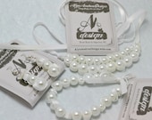 Bridal white ribbon and bead jewelry set. Matching necklace, earrings and bracelet. Glass pearl jewelry. Metal free beaded ribbon.