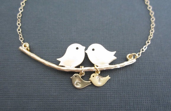 Personalized Mother Bracelet. 1, 2, 3 Littile Gold Birds. Initial Gold Bird Bracelet. Family Tree Jewelry. Gold Filled Jewelry for Moms