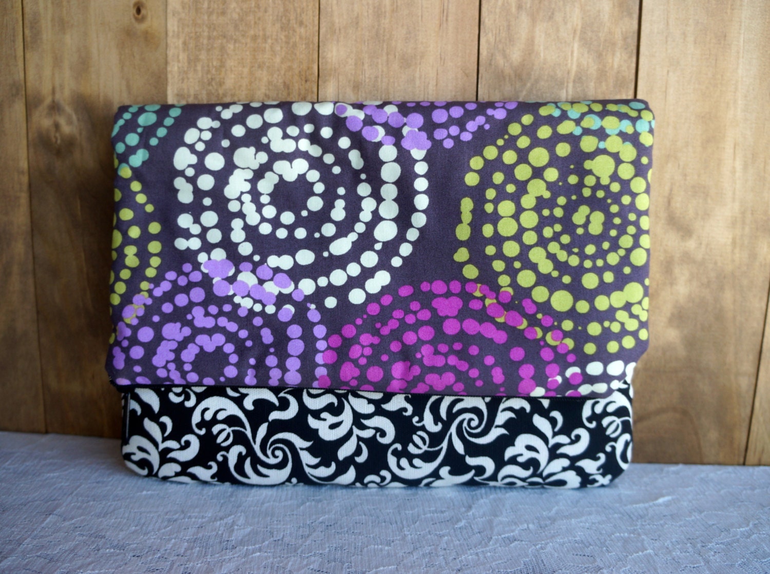 Clutch, Foldover Clutch, Cotton, Retro, Duck Cloth, Cream, Purple, Green, Magenta, Black, White, Spring, Summer, On the go