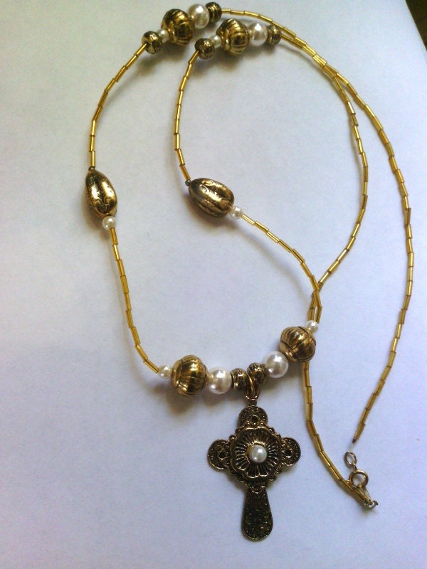 J18 Renaissance Cross Necklace