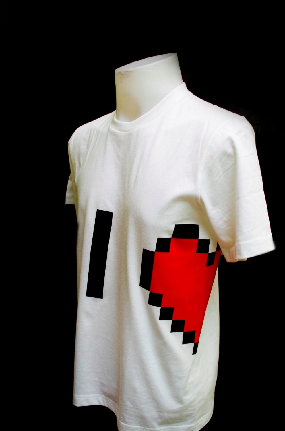 Two Pixel Heart T-Shirt Desing for couple and gamer 8 bits inspire from The legend of Zelda