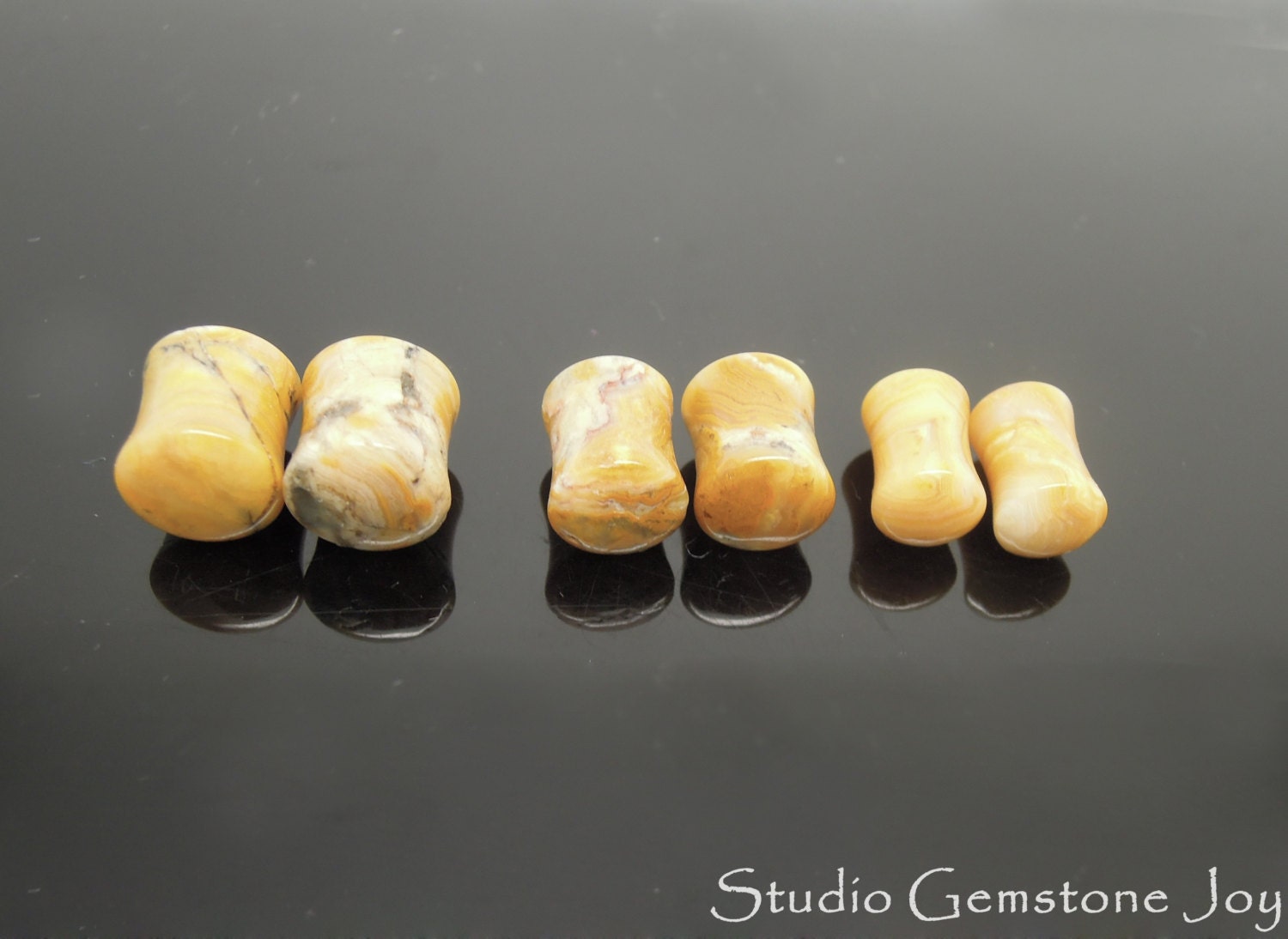 STONE body Jewelry- 2g, 0g, 00g Natural Yellow Lace Agate  Double Flare Piercing Earplug - 1Pair, Cool Cowboy Jewelry