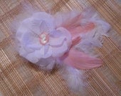 Wedding Accessory, Feather Fascinator Hair Clip, Bridal hairpiece w/ Birdcage blusher, White & Peach Feathered Hair piece w/ vintage broach