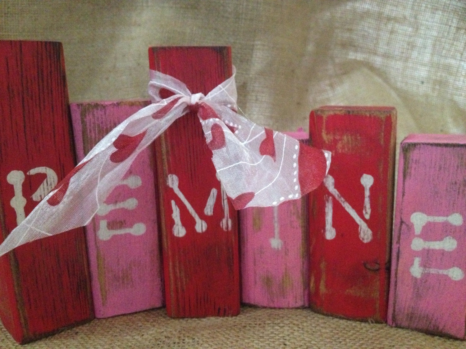 Primitive Valentine Be Mine Wood Shelf Sitter Blocks in Red and Pink