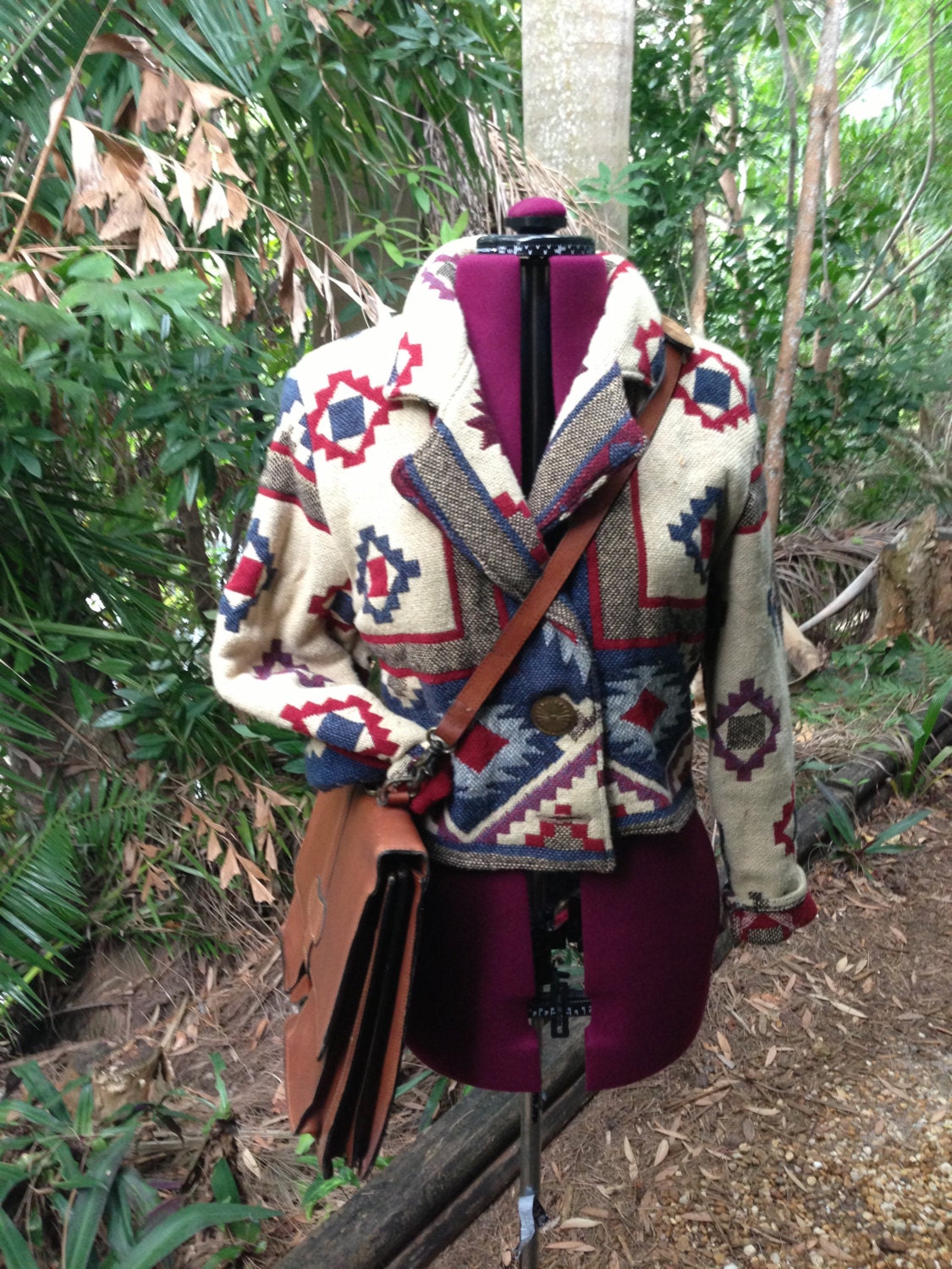 Hippie // Boho // Hipster Vintage Silverado Aztec Print Size Small Jacket with Large Brass Shell Buttons