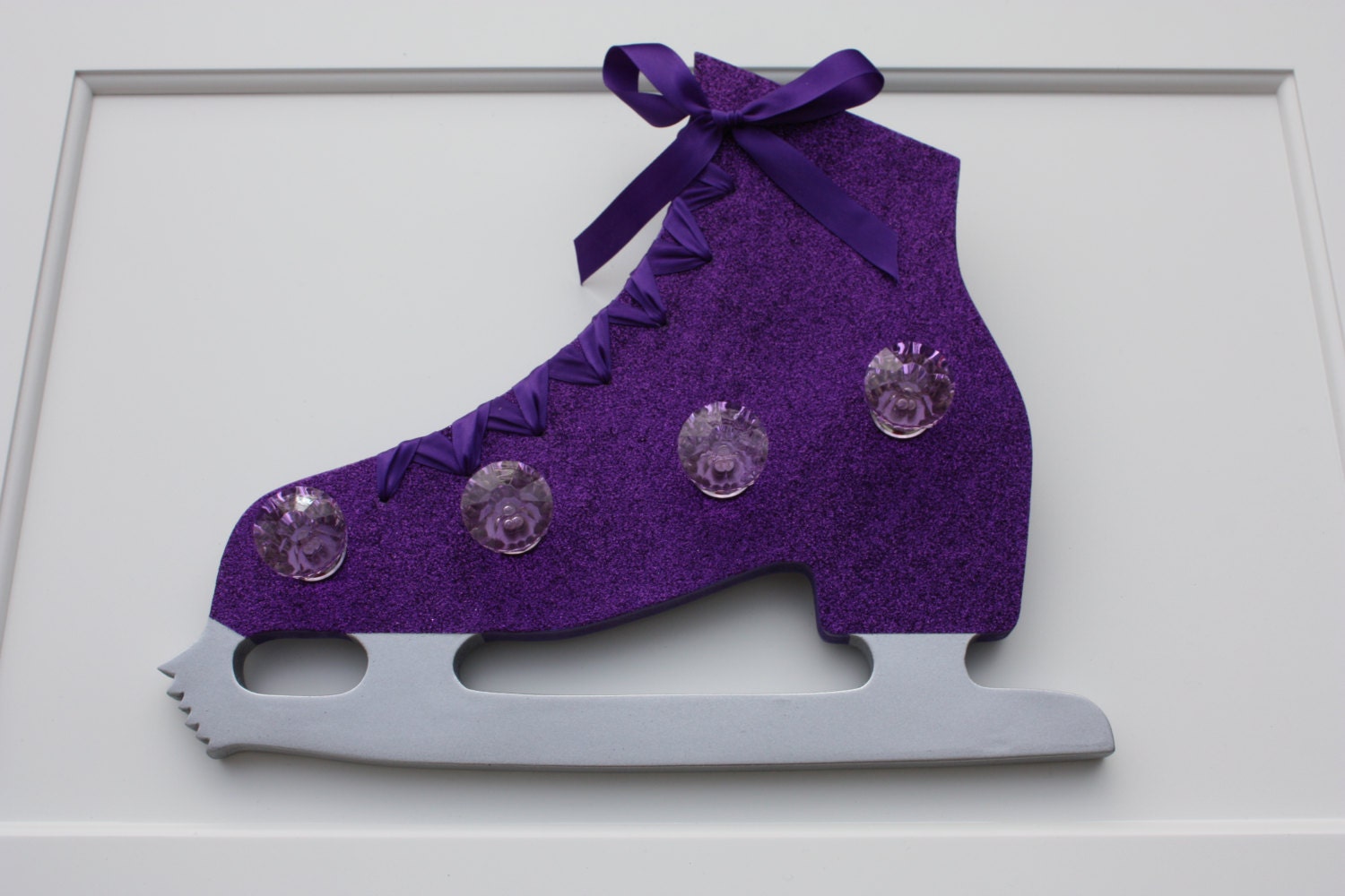 Figure Skating Medal Holder