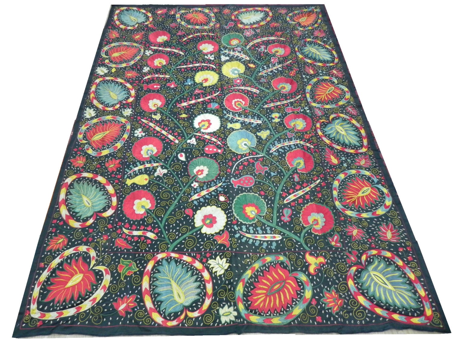 6.4x9 Ft (195x275 cm) Vintage Silk Handmade Embroidery, Wallhanging, Bedspread or Table Cover, Suzani Needlework from Uzbekistan