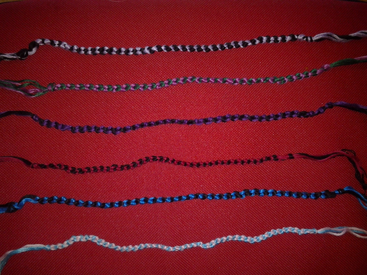 Simple Chain Friendship Bracelet Anklet or Bookmark