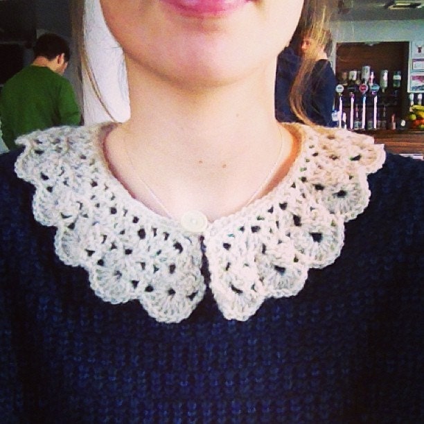 Hand made crochet vintage like collar.