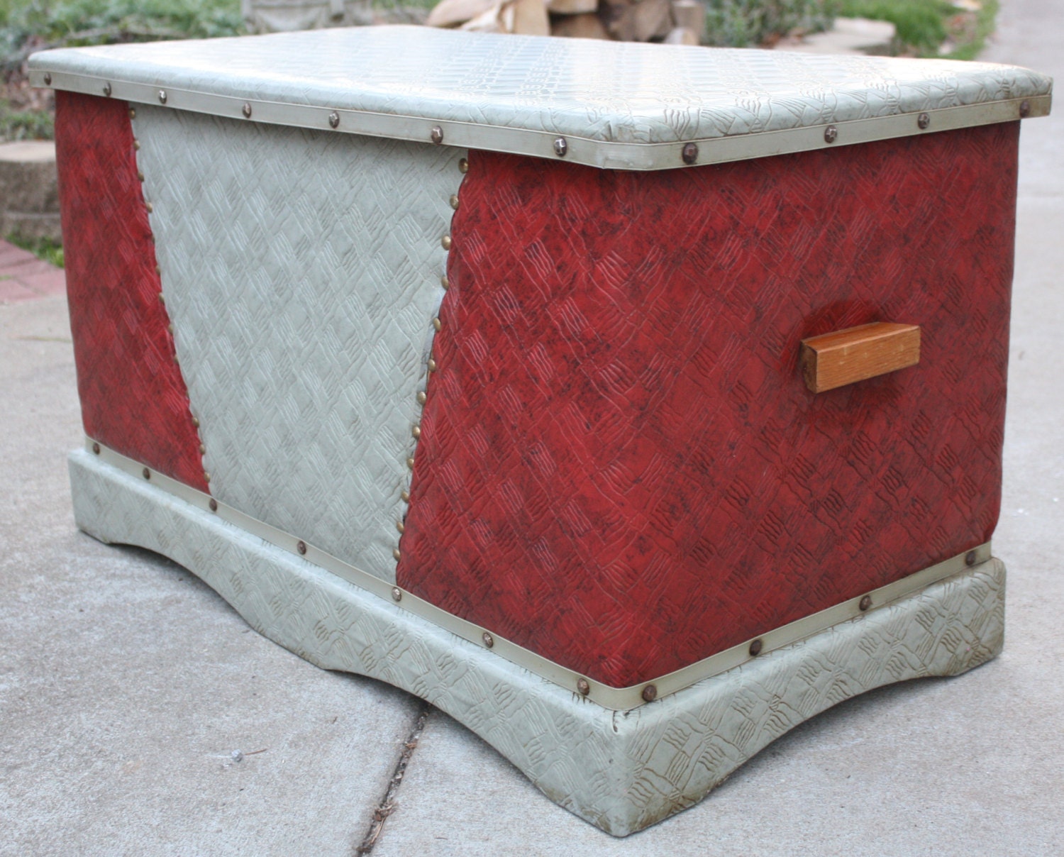 1950s Gray and Red Trunk Chest for Storage