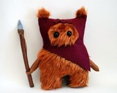Star Wars Ewok Fur Ooak .20cm. Dark Red.