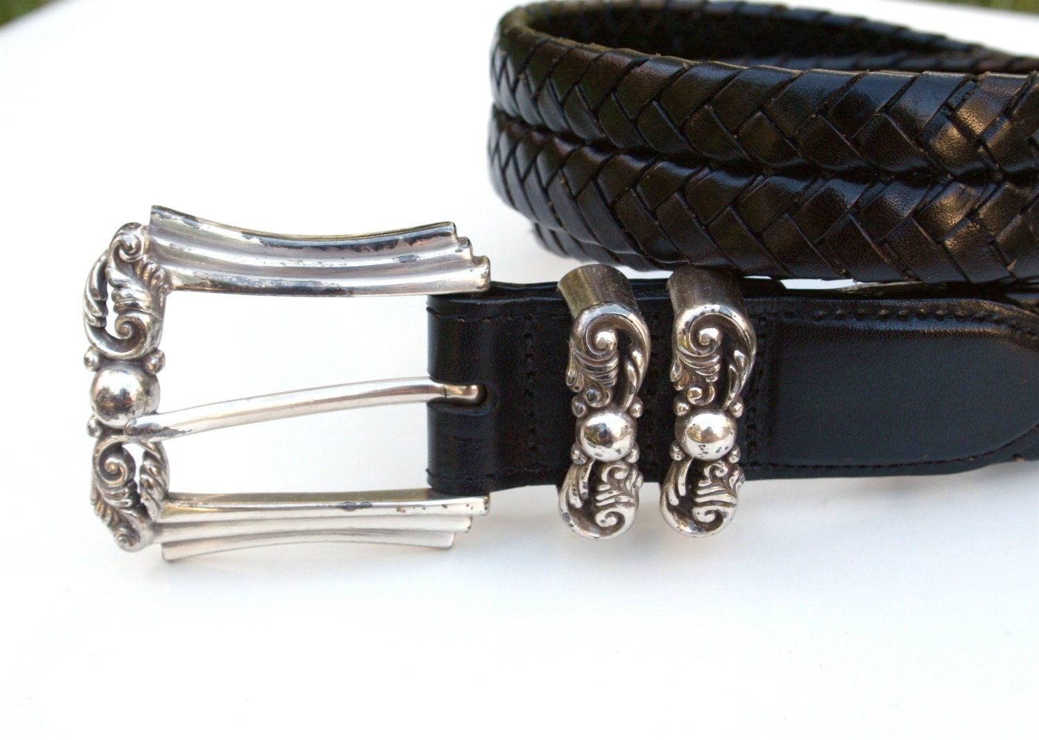 Vintage BRIGHTON ladies black woven leather belt with silver buckle.  Size 30