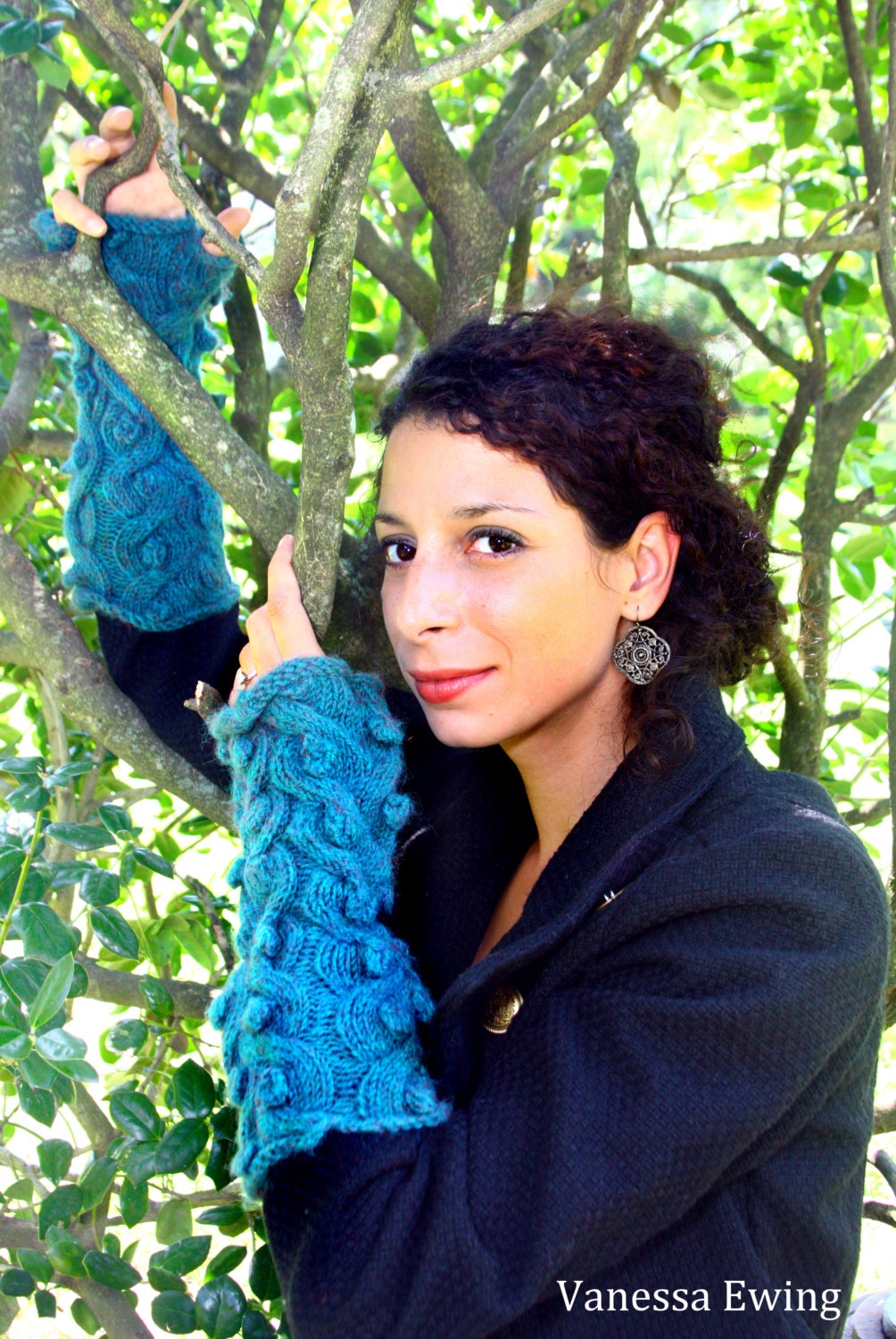 Knitting Pattern- Dragon Cabled Gauntlets