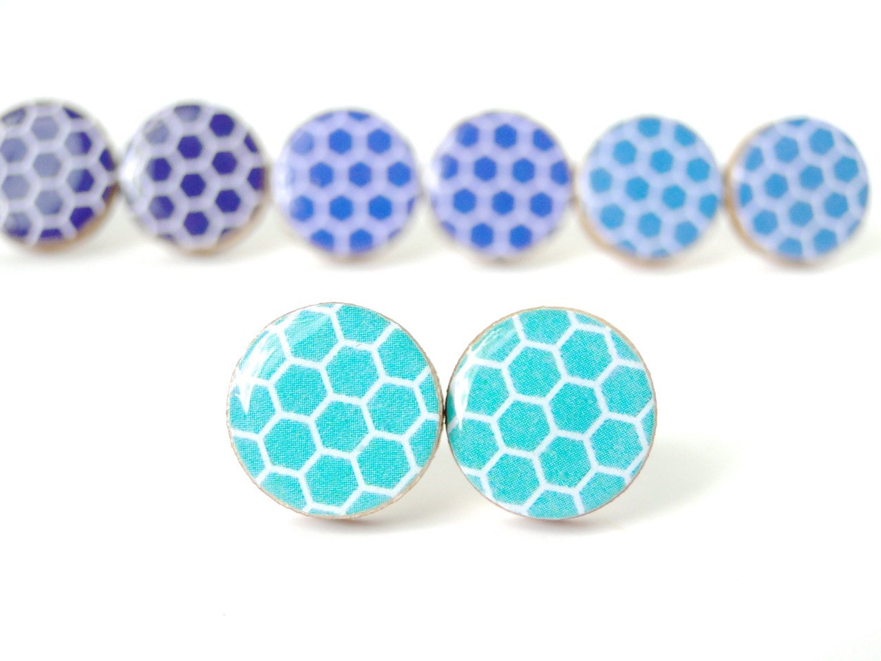 Aqua Earrings, Studs, Turquoise Honeycomb Earrings, Tiffany BLue Earrings, Bridesmaids, Birthday, Mothers day, Gift under 10