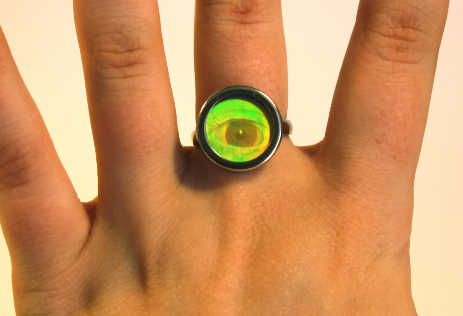 VTG 90s Hologram EYE Ring