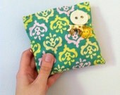 KG // Kelly Green Toile and Button Detail Velcro Pouch