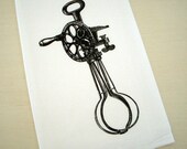 Lint-Free Cotton Tea Towel /// EGG BEATER (White)