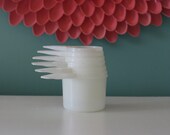 Vintage White Tupperware Measuring Cups