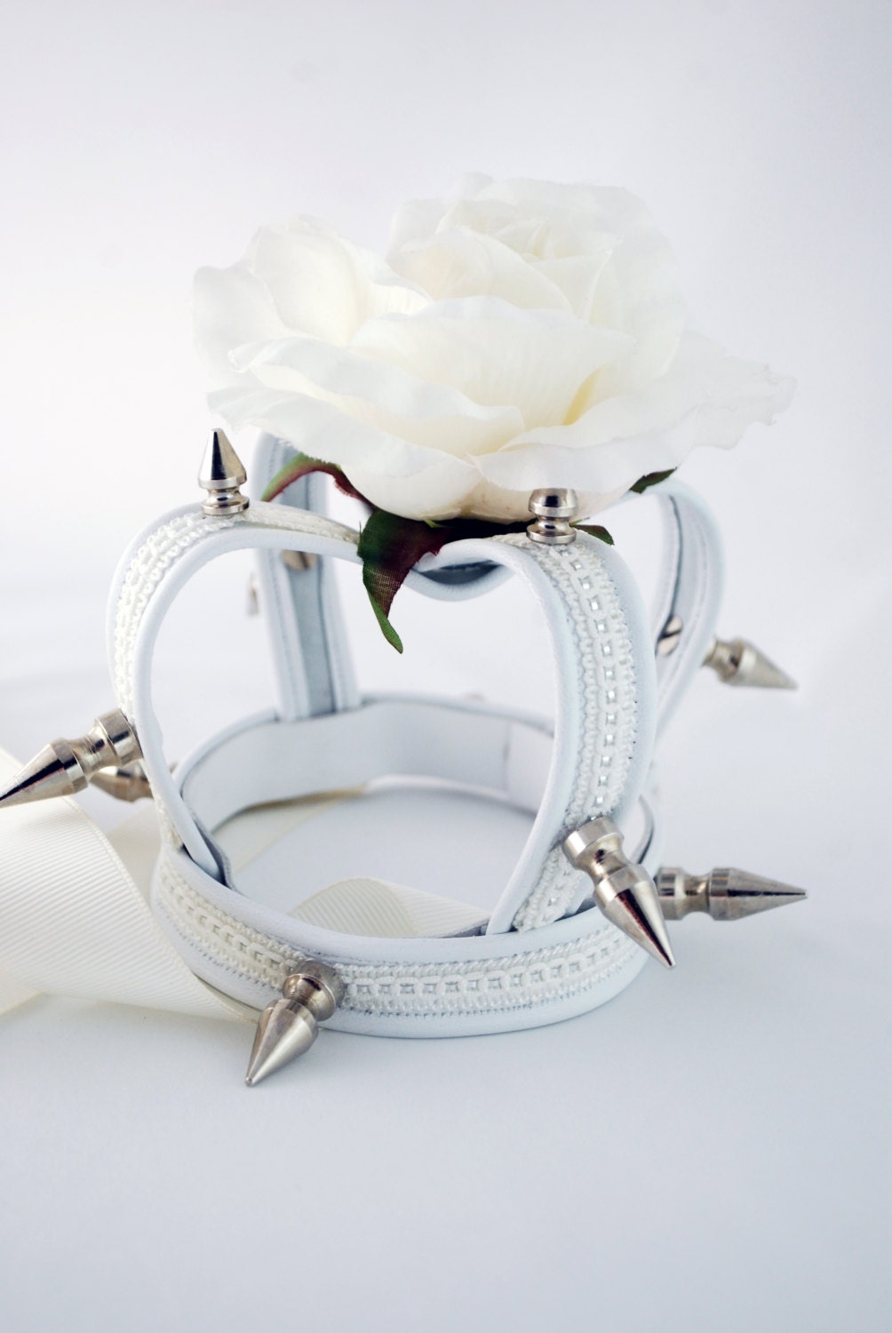 Gothic Lolita White Spike Rose Leather Crown