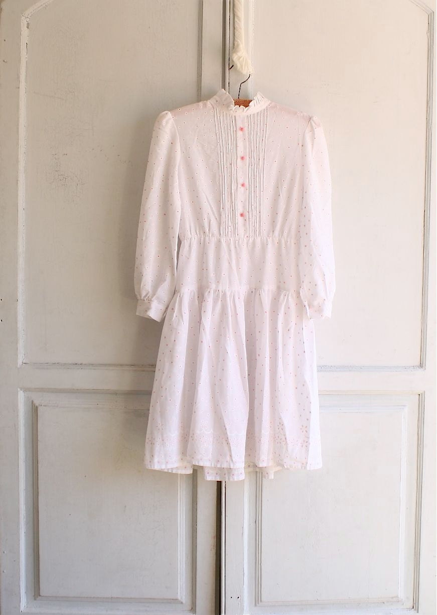 vintage white ruffled prairie dress xsmall