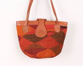 Vintage Woven Straw Purse w/ Brown Leather Handles / Diamond Pattern Woven Jute Bucket Bag Orange Olive Green Red 90s Handbag
