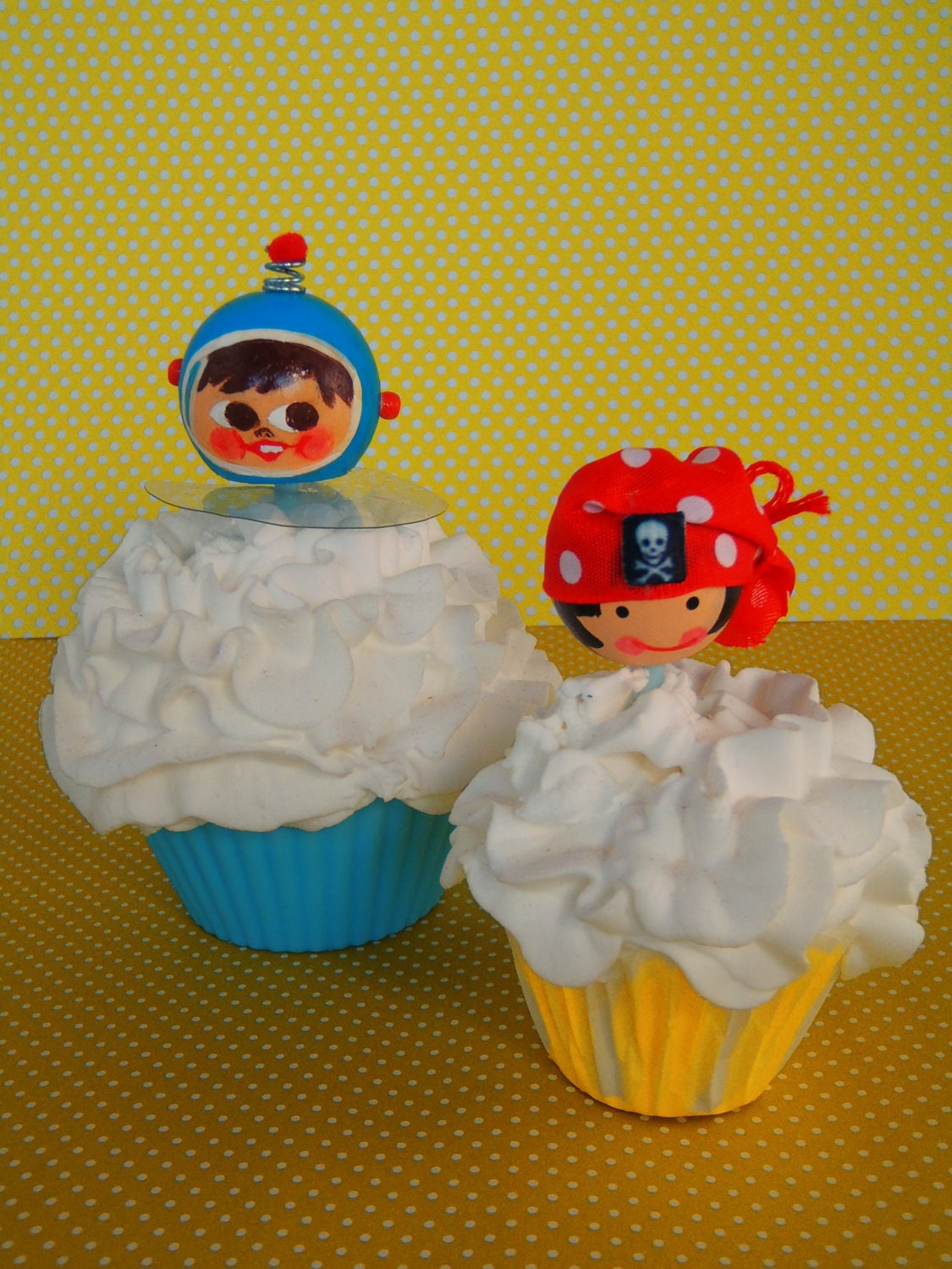 cupcake topper