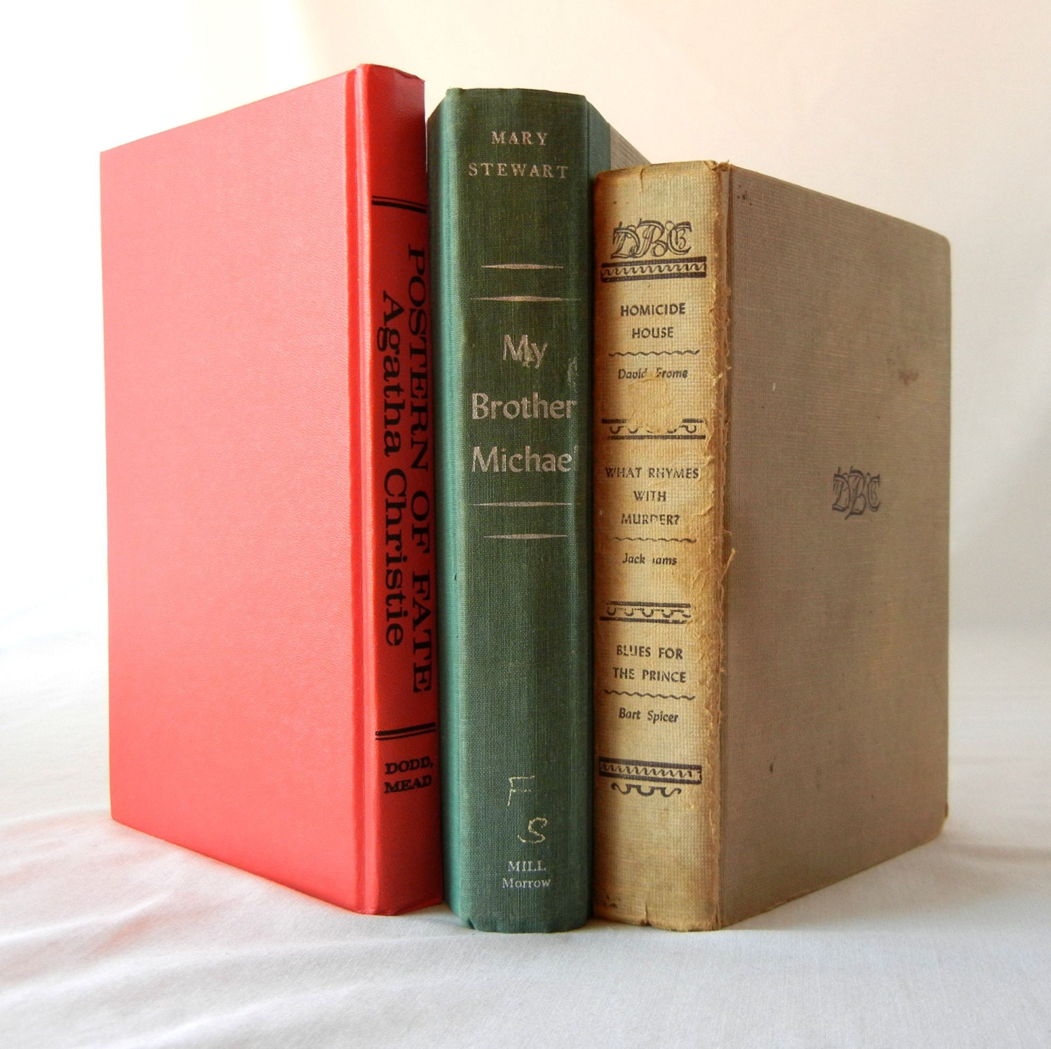 Mystery Book Bundle, Agatha Christie, Mary Stewart, David Frome, Jack Iams, Bart Spicer