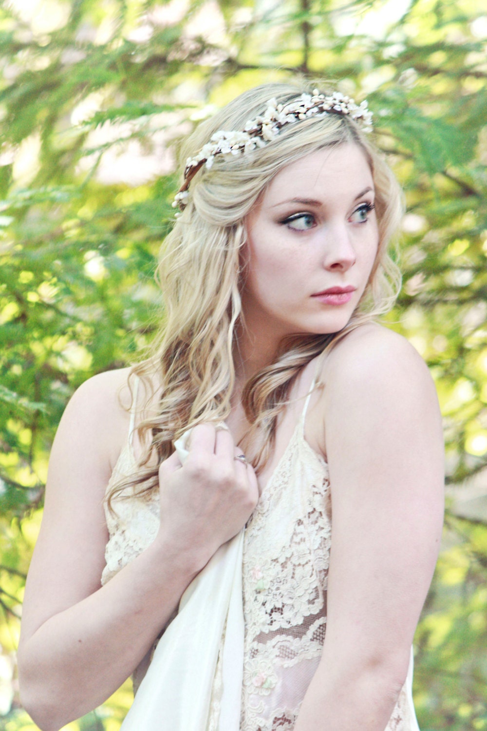 woodland crown, rustic wedding headpiece, berries flower crown, bridal hair accessory