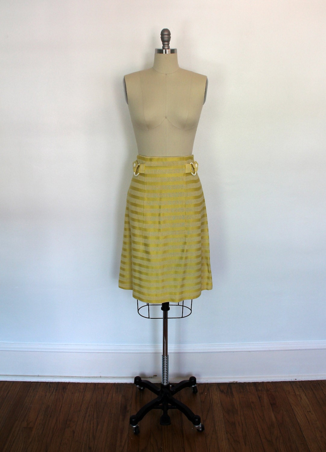 Pencil Skirt / Mod Yellow Stripes / Vintage / Size Small S